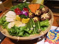 -肉魁屋·烧肉·烧鸟·酒场(高新店)