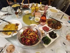 -围龙屋客家食府(福田店)