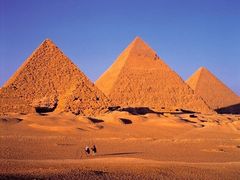 -吉萨金字塔群
