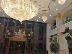 -碧中海汤泉汗蒸酒店