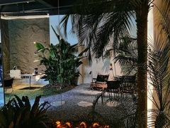 -J Create城市露营咖啡·简餐·宠物(上海动物园店)