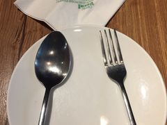 -玛格萝妮(汇智国际商业中心店)