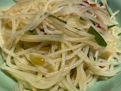 -弄堂里(西溪龙湖天街店)