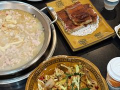 -老来福·非遗酸汤兔(凯旋路店)