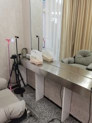 -东秀护肤造型