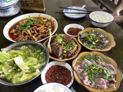 -小杨翘脚牛肉