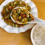 春日餐桌，酸菜炒蚕豆，江西小炒，是记忆里的味道[胜利]