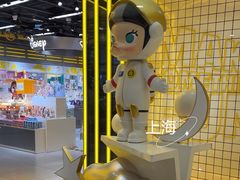 -泡泡玛特POPMART(上海环球港店)