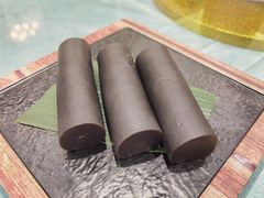 香滑黑芝麻卷-喜喜酒家·纯手工点心·粤菜