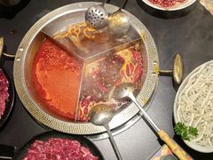 -廖掌柜·重庆鲜货火锅(上海首店)