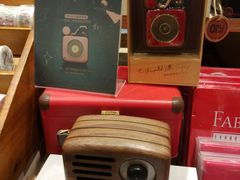 -猫的天空之城概念书店(杭州南宋御街店)