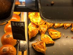 -Dough&Joe团憩(瑞虹天地月亮湾店)