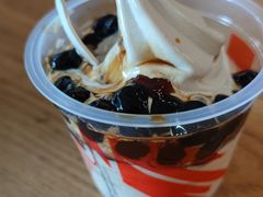 燕麦拿铁风味圣代-肯德基(黎阳映像店)