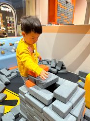 -奈尔宝家庭中心·亲子餐厅(北京东坝万达店)