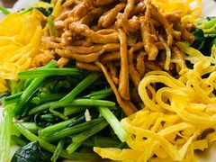 -洁神饭庄·海鲜·青岛菜·30年老字号(五四广场店)