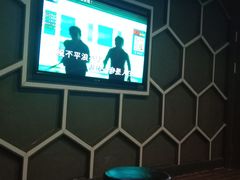 -范特西FANTASY量贩式KTV(民主广场店)