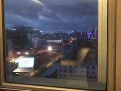 -和颐至尊酒店(上海徐家汇桂林公园地铁站店)