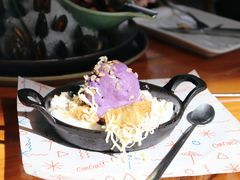 -Cha Cha's Beach Cafe