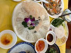 -官塘陈记鱼生·潮汕砂锅粥·牛肉火锅(潮枫路总店)