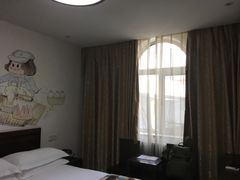 -时光漫步酒店(北京国子监簋街北新桥地铁站店)