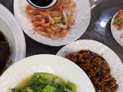 -洛东土菜馆(建国北路店)