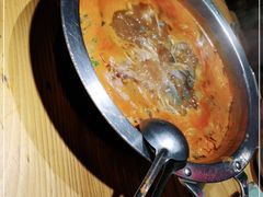 -野山舂·贵州现舂酸汤火锅(鸿通城店)