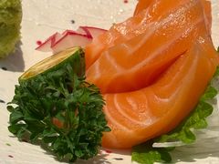 -铭牛烧肉·和牛海鲜自助(高新月牙湖店)