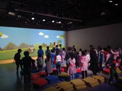 -小鸡哆哆故事屋·儿童乐园(嘉里城店)