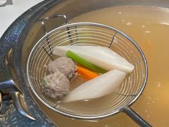 牛骨原汤锅-左庭右院鲜牛肉火锅(新梅广场店)