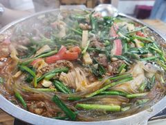 牛肉八带蟹棒鱼饼综合锅-京玉菲饭店(李村店)