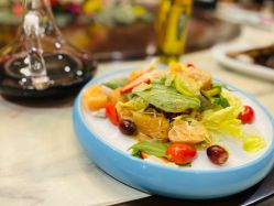 -鑫淼餐饮娱乐中心(江东街店)