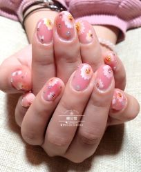 -睫乐园•睫公馆•美睫美甲沙龙