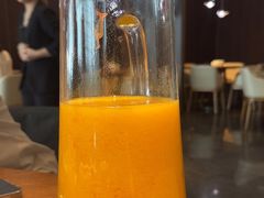 -草窝烤鸭·新京菜(振华广场店)