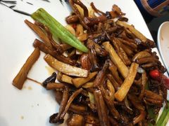 -尹兰楼西北风情餐厅(嘉定店)