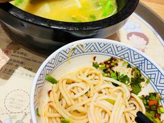 -妈妈故事米线(市府恒隆店)