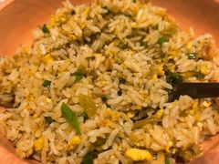-肥肥虾庄·金牌油焖大虾(汉口城市广场店)