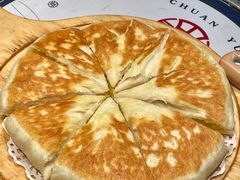 黄米烙-小船渔村•大连菜•大连焖鱼(黄河路店)