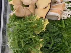 -红鼎豆捞·非遗鲍皇汤火锅(宝丰路店)