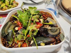 -鲁员外地锅鸡地锅鱼(古墩路店)
