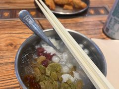-成都你六姐·牛肉冒菜(上海环宇荟店)