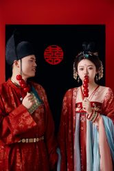 -芭莎视觉婚纱摄影(花溪店)