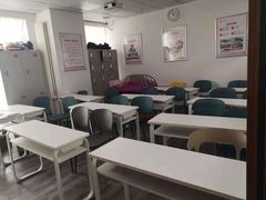 -爱月宝月嫂·育儿嫂(哈尔滨总店)