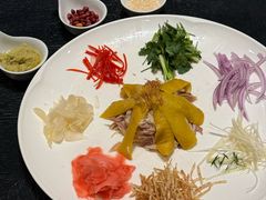 -蝴蝶里·粤菜·点心(滨江龙湖店)