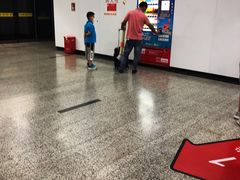 -汉中路(地铁站)