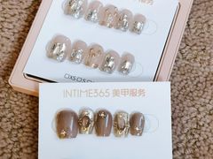 -杭州西湖银泰百货