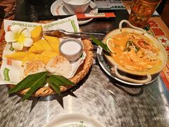 -小小集渔·泰式大排档(太古里香槟店)