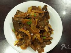 -缪氏川菜(丰盛町店)
