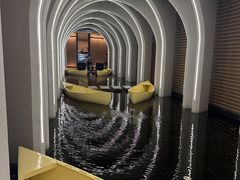 -涨巢·潮玩水疗局