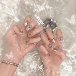 -米小兔美甲美睫