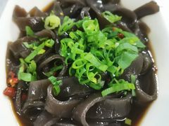 酸辣厥根粉-峨嵋小镇(远洋城店)